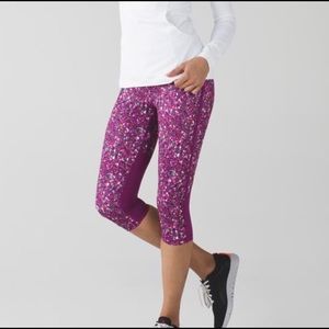 NWT Lululemon Real Quick Crop size 8